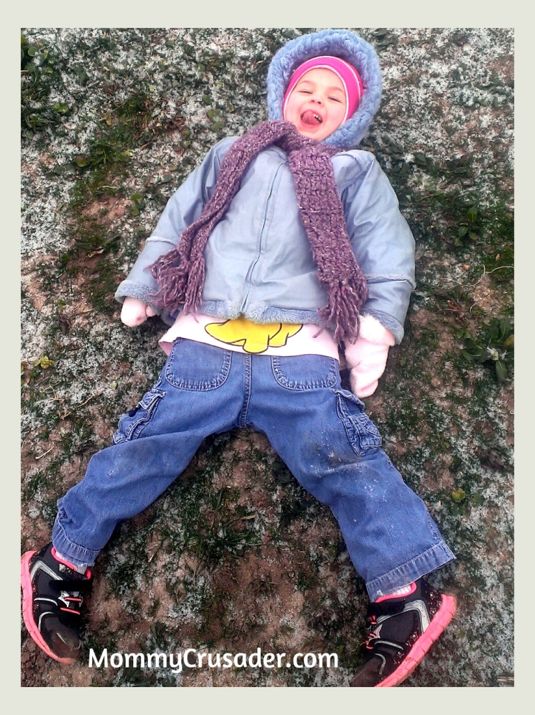 Making "Snow" Angels. | MommyCrusader.com